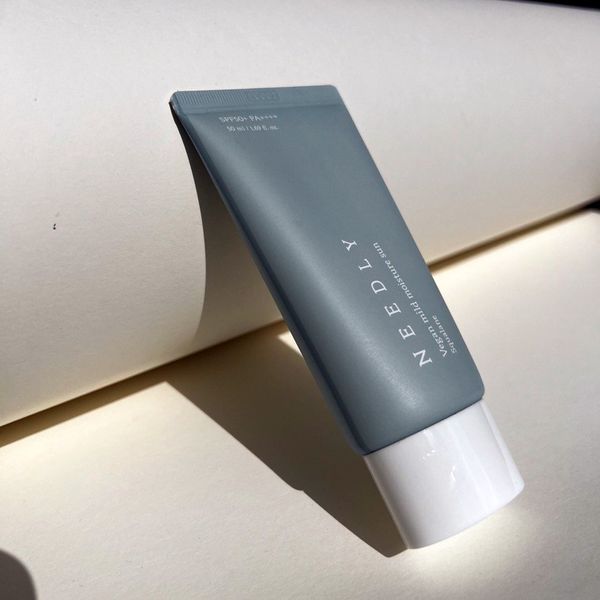 Зволожуючий сонцезахисний крем з рослинним скваланом Needly Vegan Mild Moisture Sun SPF 50+ PA++++, 50 мл 8809455422052 фото
